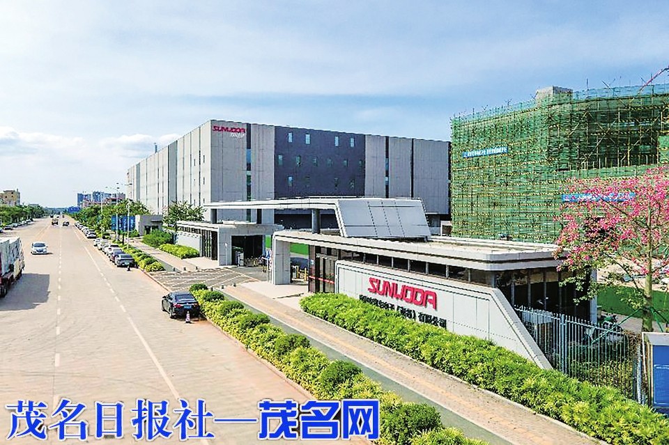 夯实“制造业当家”护航“百千万工程”