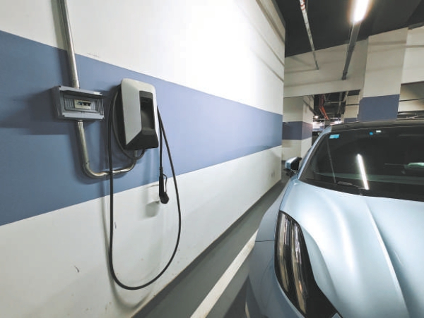 新小區賣充電車位引安“樁”之爭