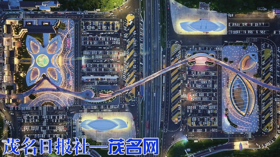 美荔天地邂逅夏日烟火