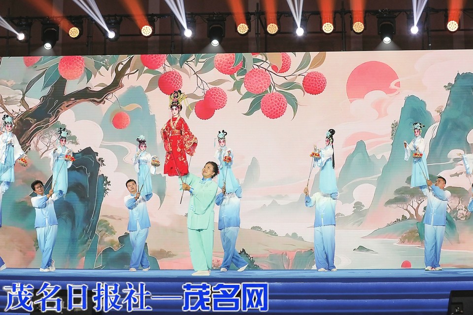 國家級非遺項目“高州木偶戲”傳承人曹章玲：在“托舉”中傳承