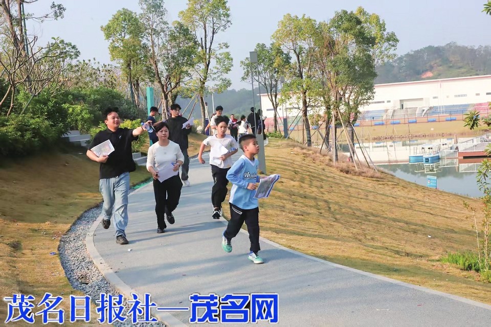 茂名市“定向活动日”2026年信宜市定向推广活动成功举办