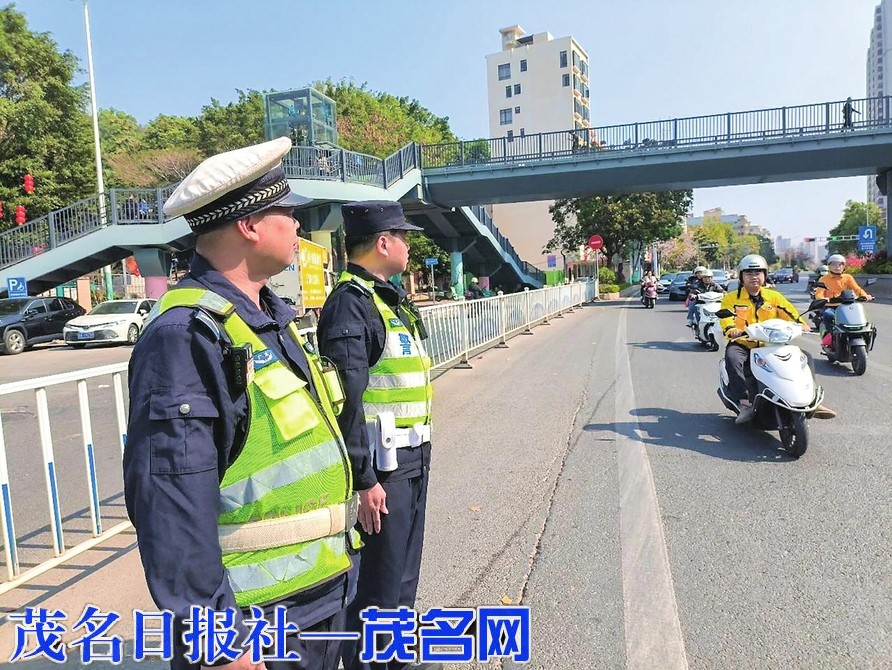 全警护航保畅通 信宜春节道路交通平稳有序