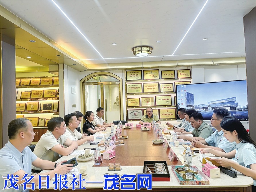 贵港市融媒体中心来茂调研产业融合经验
