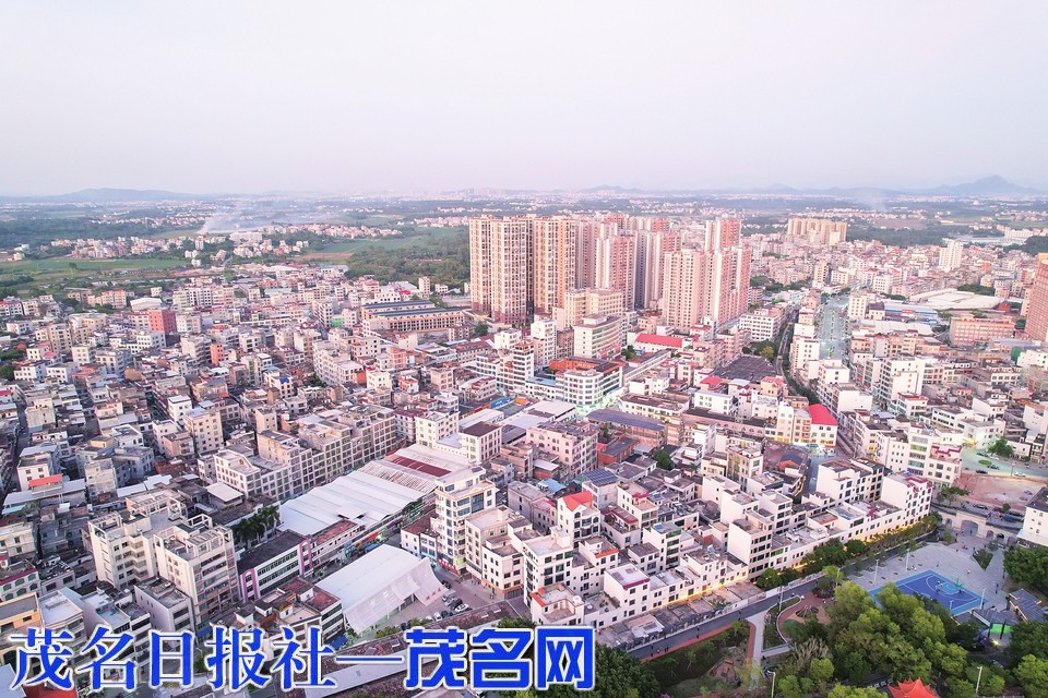 产业兴城势如“小佛山” 宜居宜游景似“小珠海”——高州石鼓镇“百千万工程”双轮驱动绘就广东小城市新画卷