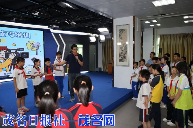 心声共鸣 阳光成长