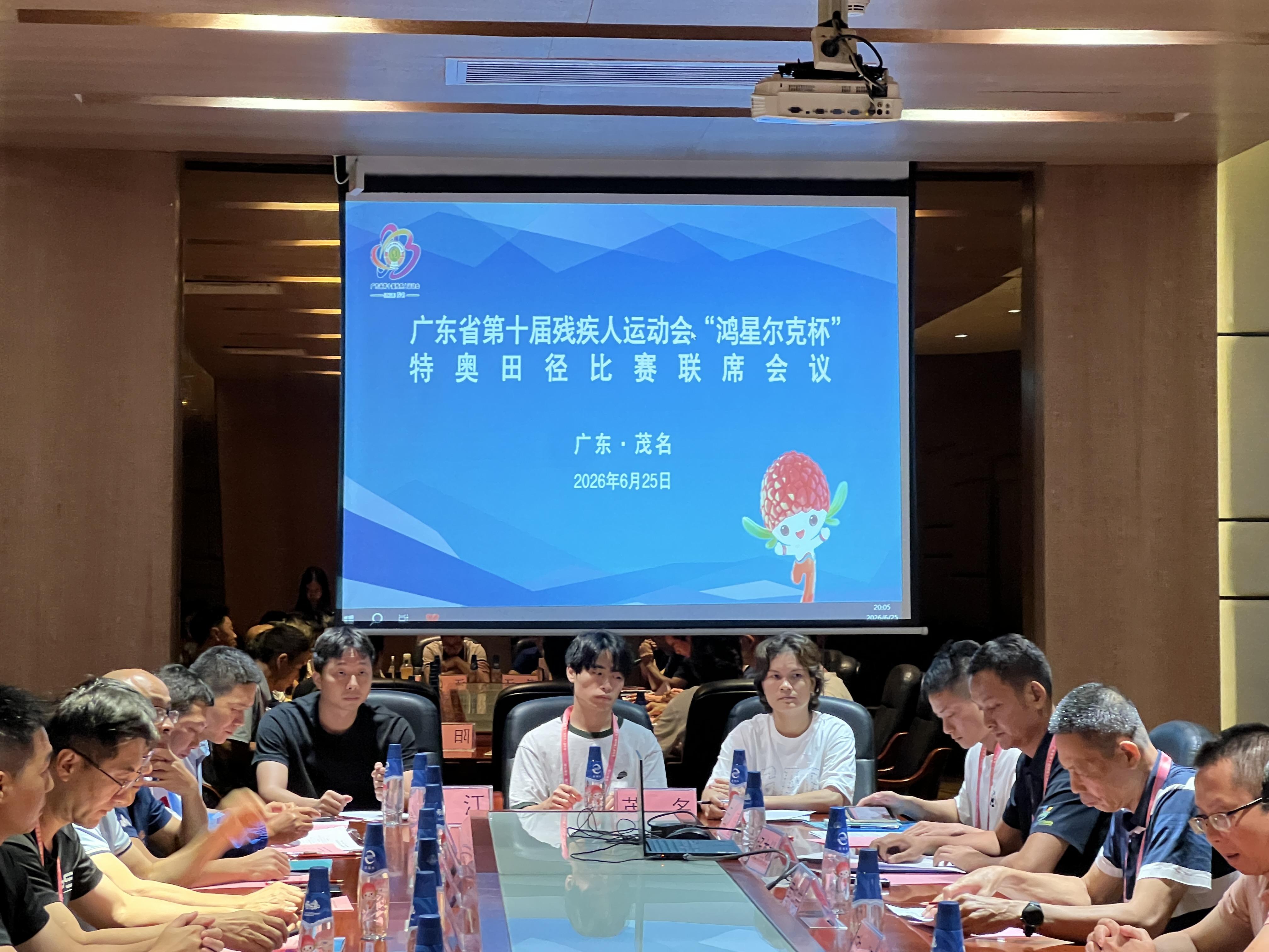强化服务保障 维护公平公正