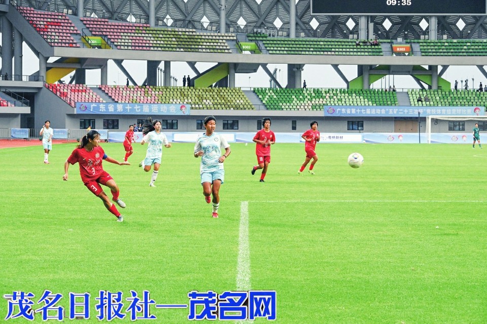省运会女足A组决赛上演精彩对决 广州3:1战胜深圳摘得足球首金