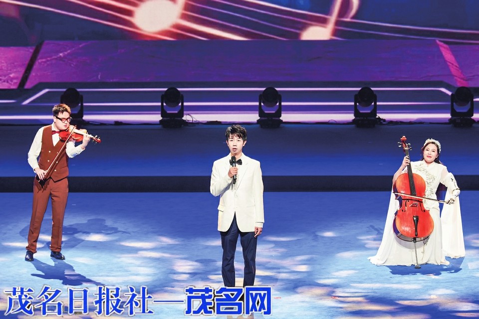 目陷黑暗 心向光明——访省残运会闭幕演奏者、视障音乐博士王子安