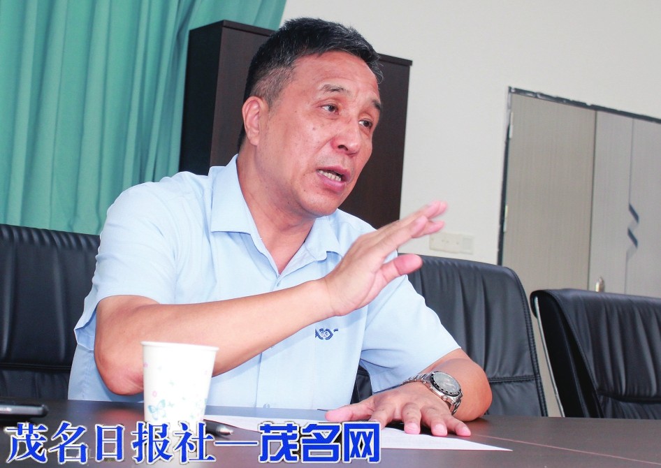 ​冯艳：四十年躬耕 “慢”教育里开出生命之花