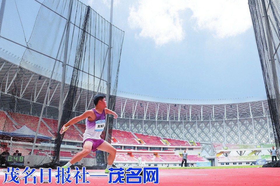 ​追光疾驰，逐梦瞬间