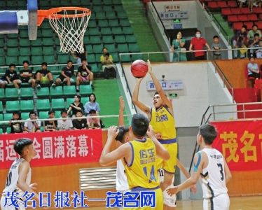青少年组篮球比赛<br>