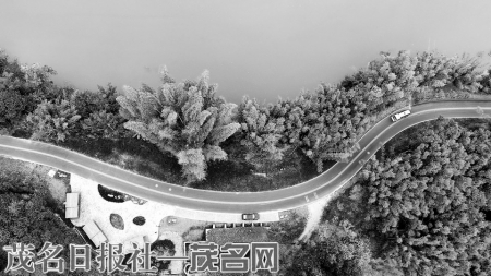 信宜锦江画廊碧道。茂名日报社全媒体记者黄信涛闵灿摄<br>