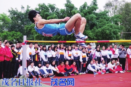 茂南区学生参加市运会英姿。<br>