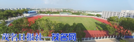 美丽的市十中校园<br>