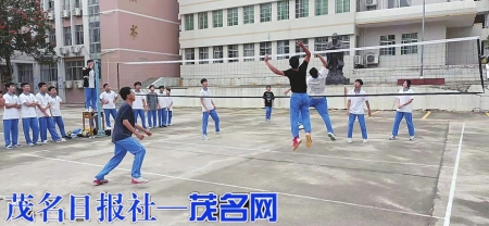 高一排球联赛。<br>