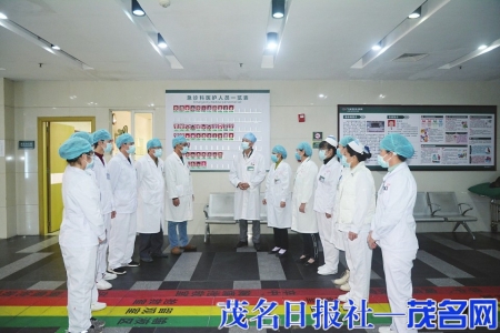 黎治荣一行深入一线检查指导疫情防控工作<br>