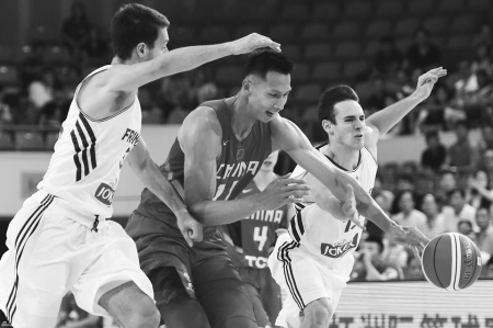 阿联进攻受阻<br>