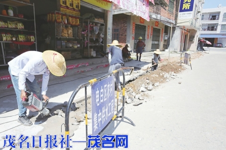 点击放大 供水工程项目施工现场。茂名日报社全媒体记者岑稳摄<br>