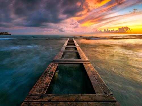 我的少年时光：在激流与稻浪中成长